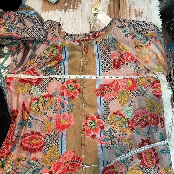 Johnny Was Dance Blise Silk Floral Boho Blouse Size Small - Picture 9 of 13